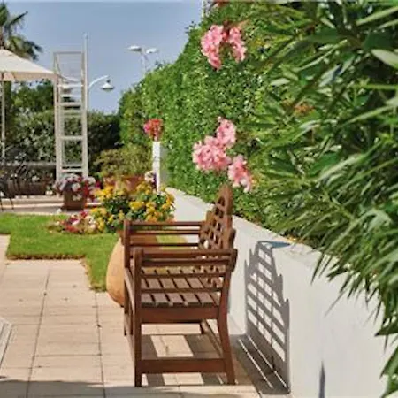 Scenic Le Mediterranee - Studio 2 People Sea View Apartment Saint-Raphael (Var)